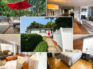 299 Heather St, Cranston, RI 02920