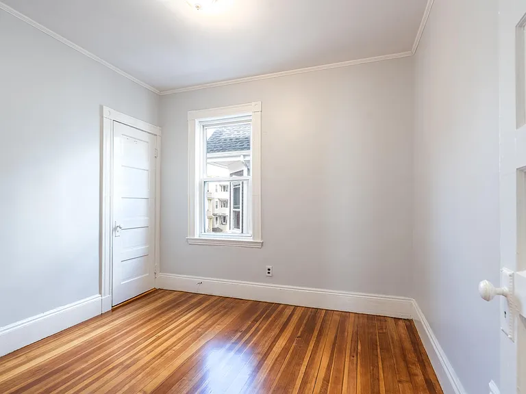 53 Saxton St #2 — Photo 13