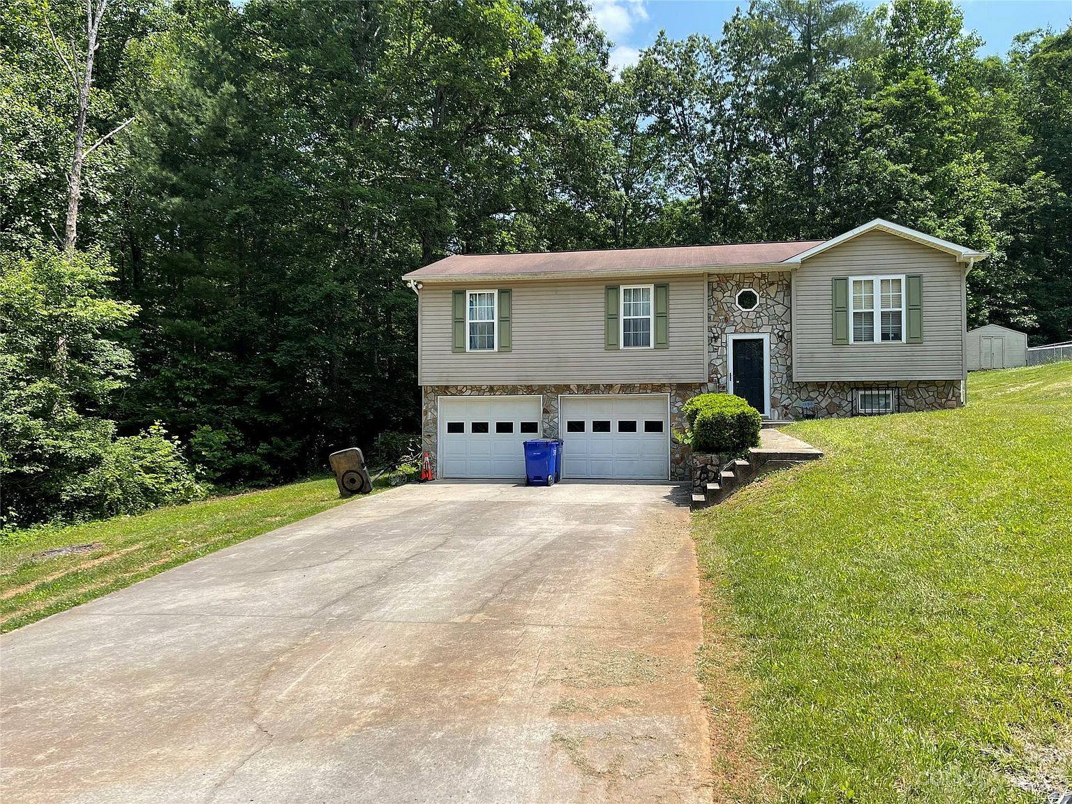 2584 Knight Dr, Lenoir, NC 28645 Zillow