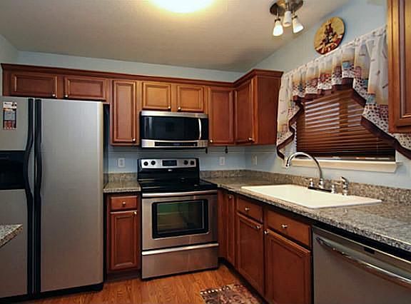 2nd image of 2322 Brookview Dr