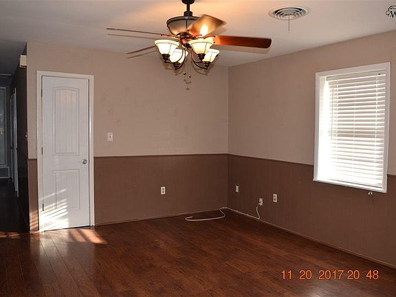 2nd image of 616 W Louisa Ave