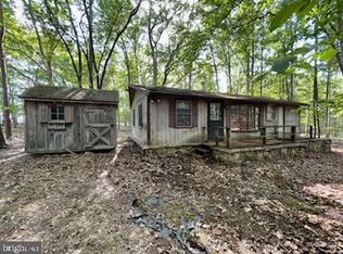Ponds Ct, Berkeley Springs, WV 25411