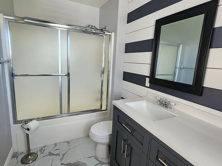 10528 Cliff Edge Ct — Photo 29