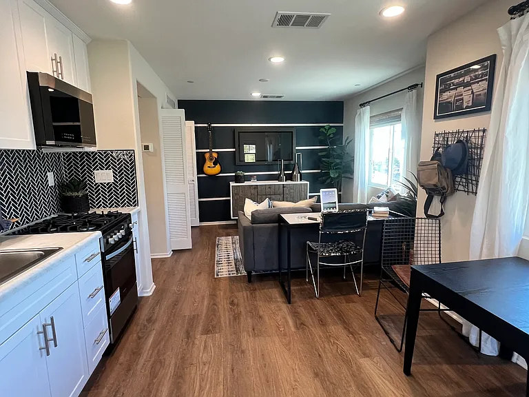3401 E Ketring Ct #2 — Photo 6