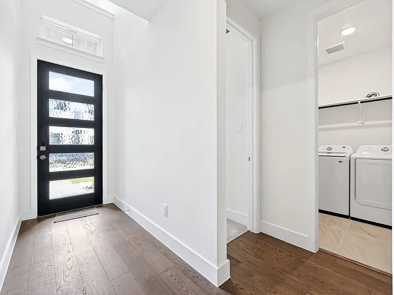 7340 Confetti Ln — Photo 4