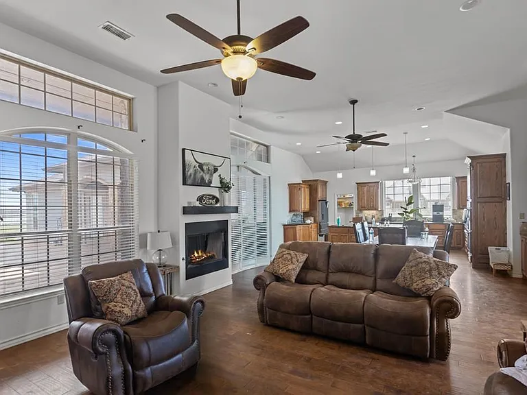 3701 Timber Wolf Trl — Photo 4