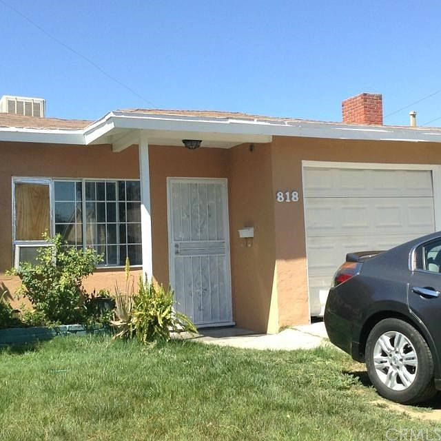 1st image of 818 Maryess Dr