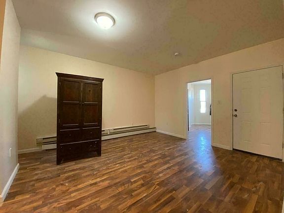 3rd image of 1796 Pacific St #1F