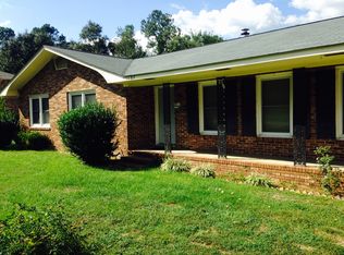 1137 Fairlane Dr, Louisville, GA 30434