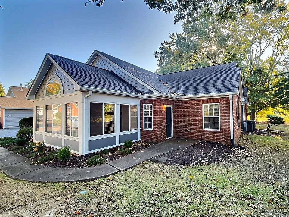 1139 Oak Timber Cir #50