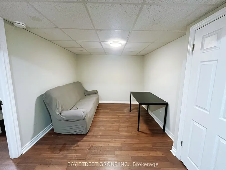 106 Saint Davids Rd #LOWER — Photo 7