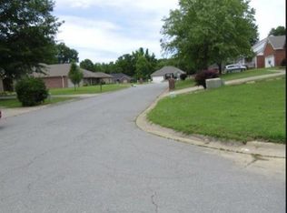 304 Fair Oaks Cv, Jacksonville, AR 72076