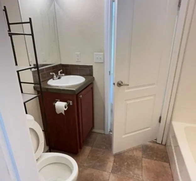1623 Clifford Meeks Rd — Photo 16