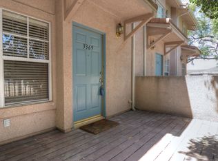 3369 Holly Grove St, Thousand Oaks, CA 91362