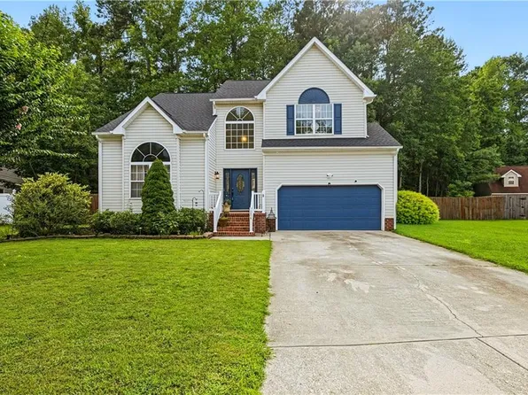 104 Bishops Ct, Chesapeake, VA 23323