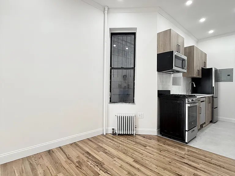 199 Bridge St #1LL — Photo 3