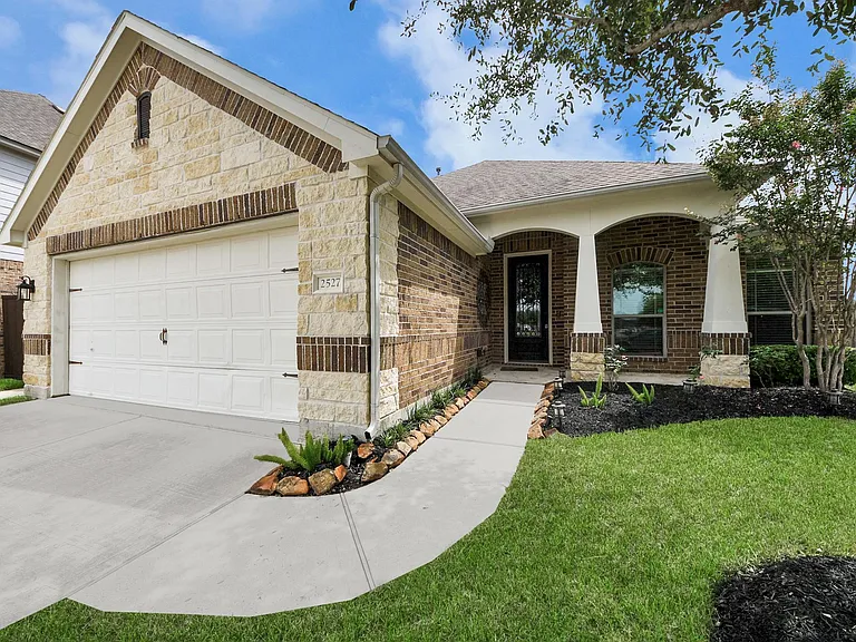 2527 Horned Owl Dr — Photo 40