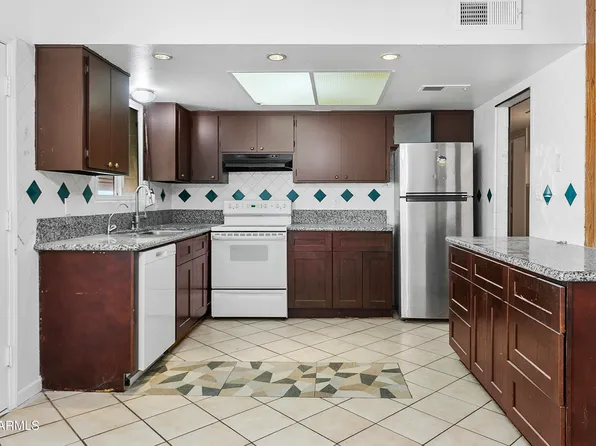 3605 S CUTLER Drive, Tempe, AZ 85282