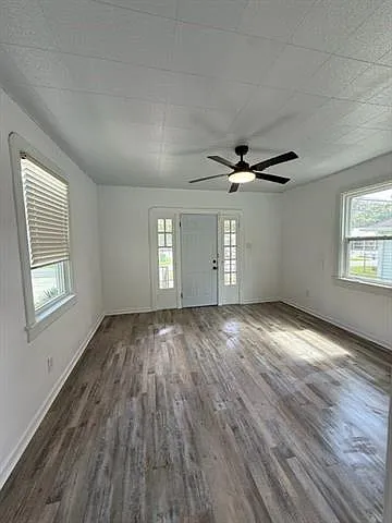5213 Belle Terre Rd — Photo 5