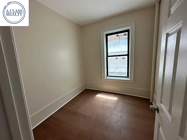 123 W 142nd St #5 — Photo 5
