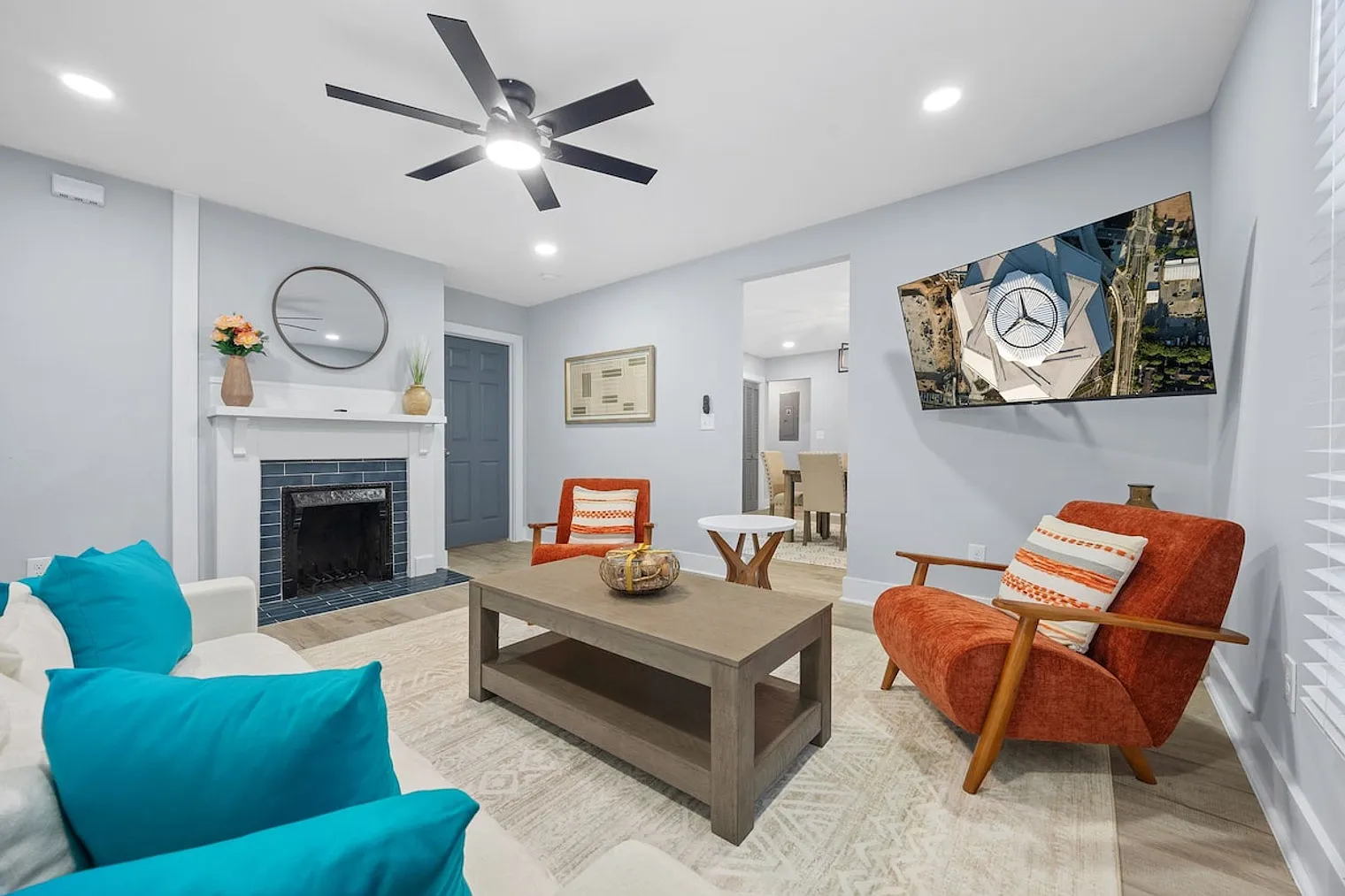 6 bed, 4.0 bath, $11,548 — Photo 4