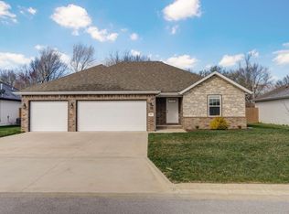 747 N Century Avenue, Republic, MO 65738