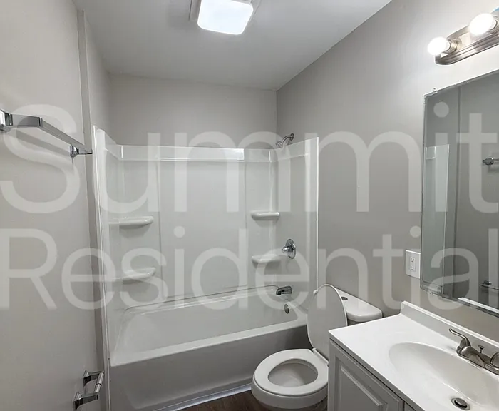 4713 Walnut Grove Ave — Photo 12