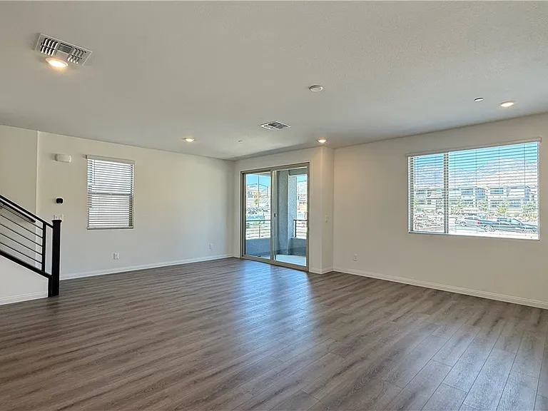 1513 Bat Hawk St — Photo 15