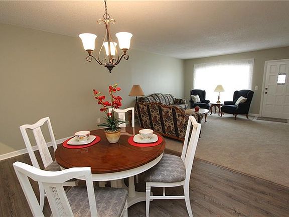 4th image of 2431 Franciscan Dr APT 29