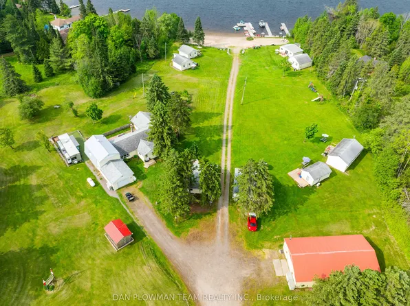 184 Chapman Dr, Magnetawan, ON P0A 1C0