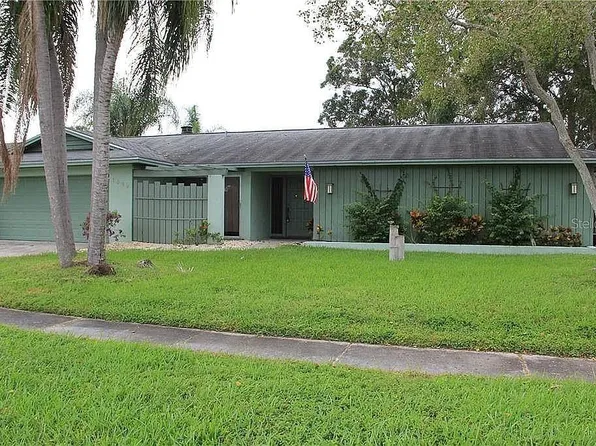 1939 Arvis Cir W, Clearwater, FL 33764