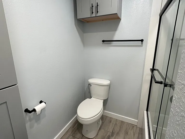 103 N Lovers Ln #A — Photo 19