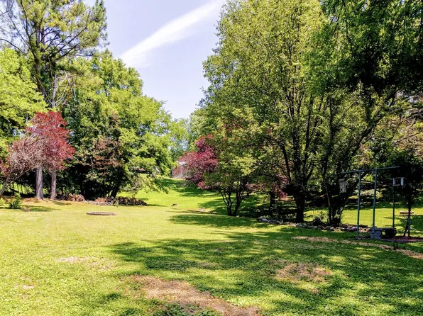 5120 Lana Renee Ct, Hermitage, TN 37076