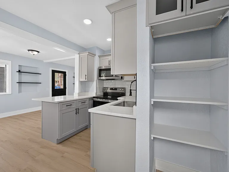 1015 Ohio Ave — Photo 10