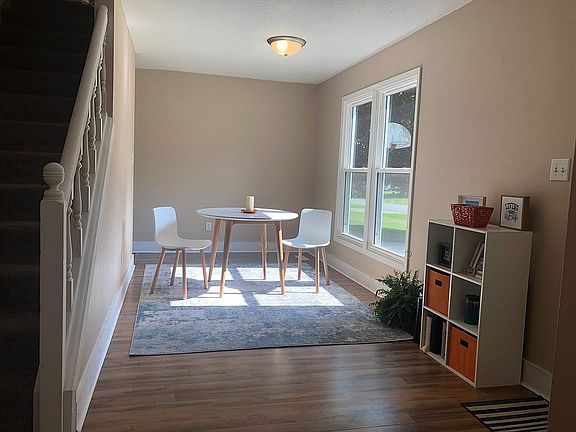 5th image of 64405 Pleasant Plain Dr