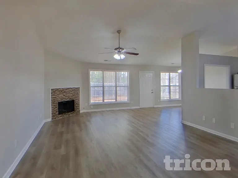 2232 Carlton Chase Rd — Photo 2