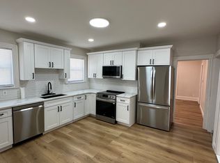 42 Ring St FLOOR 1, Providence, RI 02909