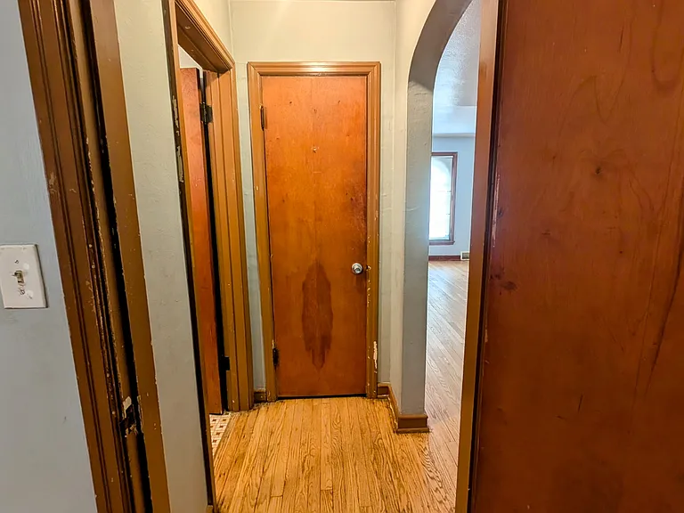 2915 W Capitol Dr #2 — Photo 7