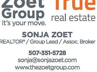 916 E 4th St, Blue Earth, MN 56013