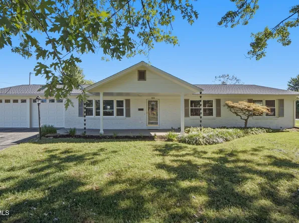 1810 Sundale Rd, Johnson City, TN 37604