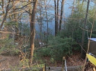 58 Goodrich Rd, Sturbridge, MA 01566