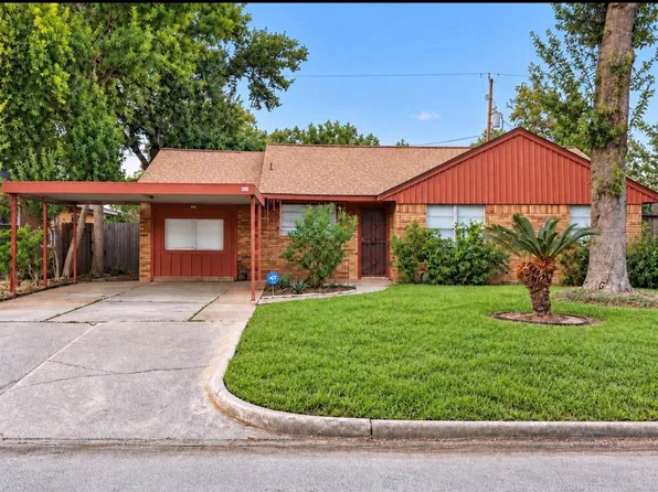 5711 Turtle Creek Rd, Houston, TX 77017