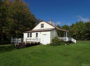 14753 One Mile Rd, Bruce Crossing, MI 49912