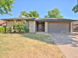 2413 Apple Way, Edmond, OK 73013