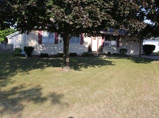 1413 Wabash Ave, Rochester, IN 46975