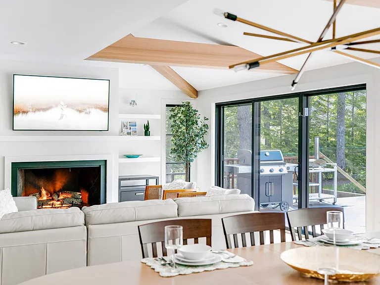 95 Peconic Hills Dr — Photo 9