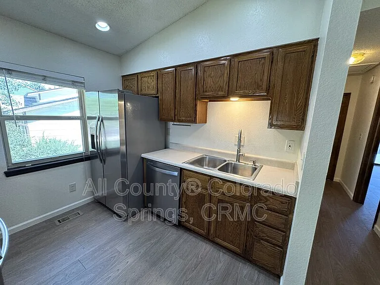 3525 Fair Dawn Dr — Photo 6