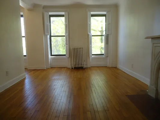 Rented by Hakeem Shahid, LREB | media 3