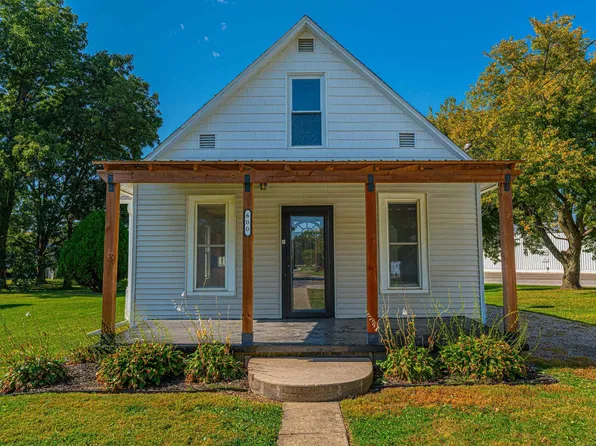 600 S Martin St, Atlanta, IL 61723