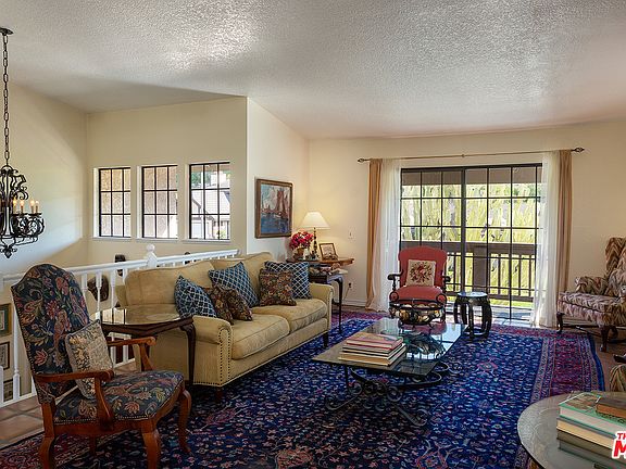 5th image of 1709 N Benton Way